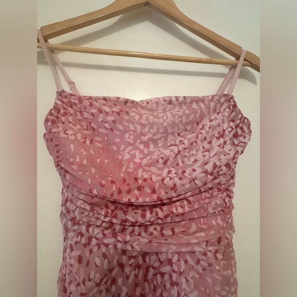 Express Women’s dress in pink, size small - Picture 5 of 6